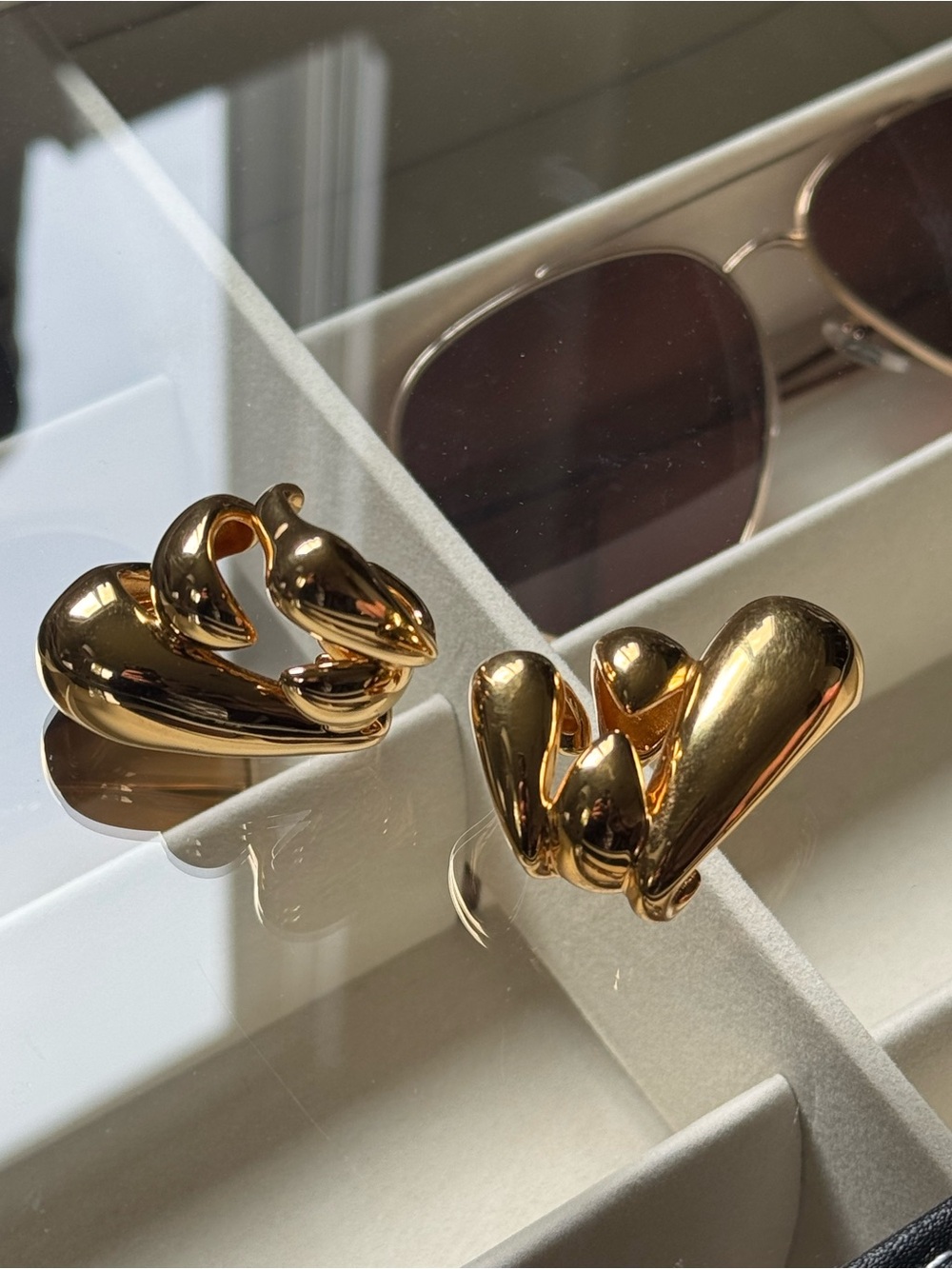 Givenchy Feline Golden Ear Cuff Earrings - Picture 8 of 9